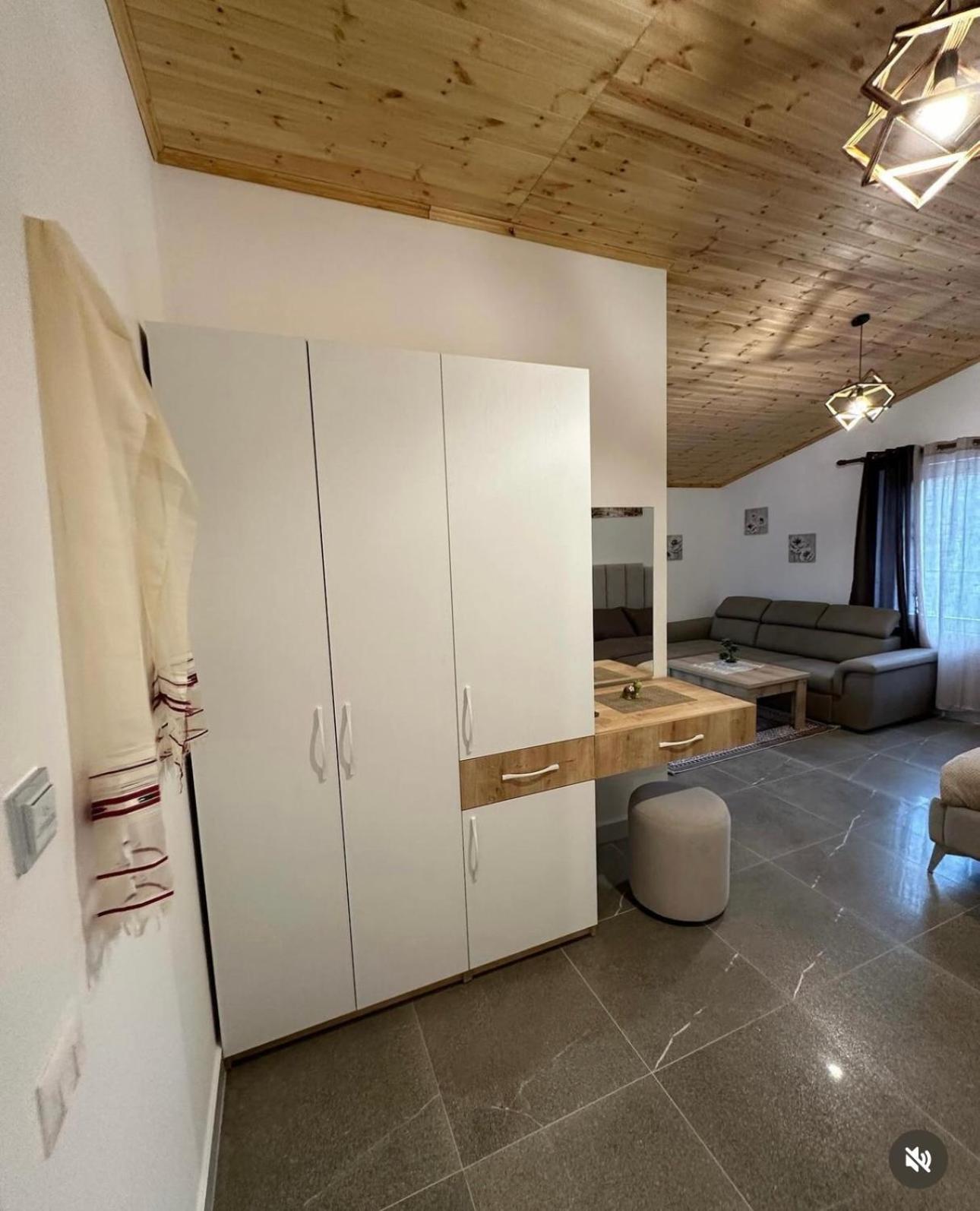 Qyteza Guest House & Camping Shkodër Extérieur photo