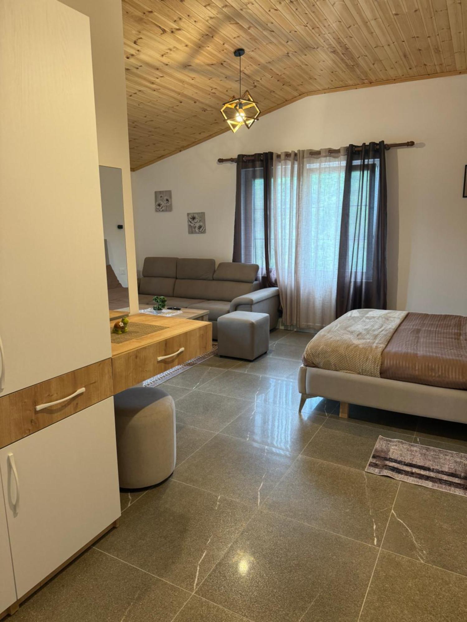 Qyteza Guest House & Camping Shkodër Extérieur photo